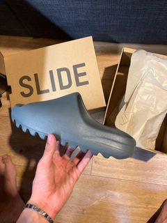 Yeezy slide “Slate Marine” 25.5cm