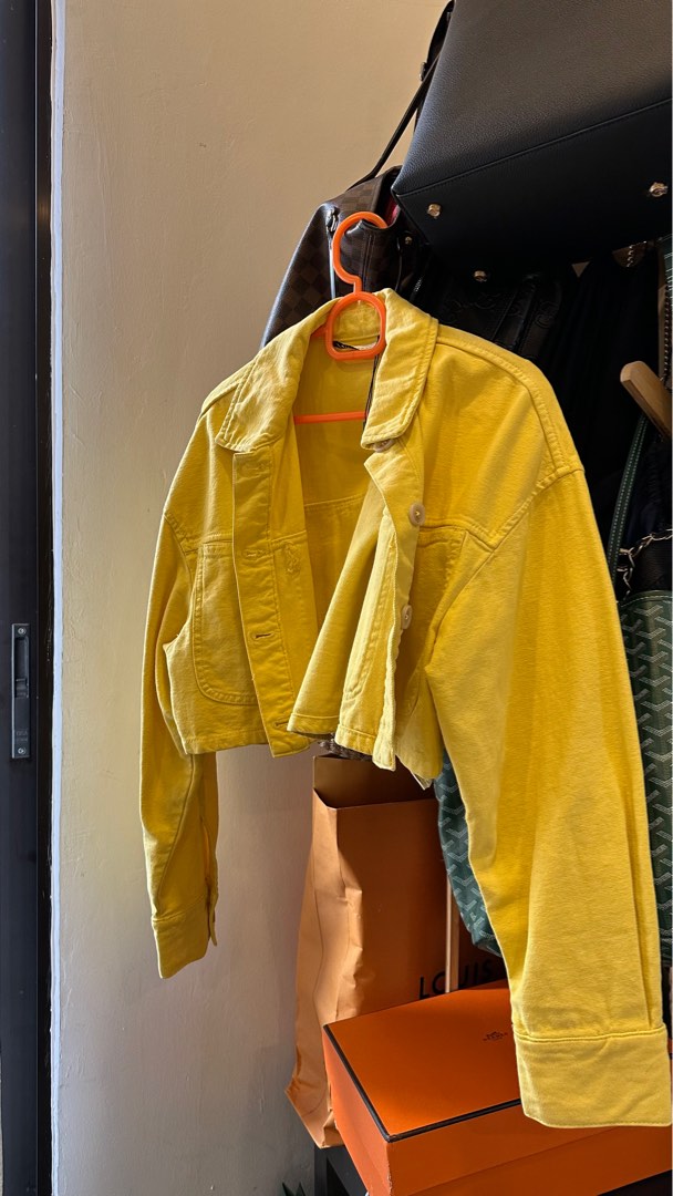 Zara jacket, Women's Fashion, Coats, Jackets and Outerwear on Carousell