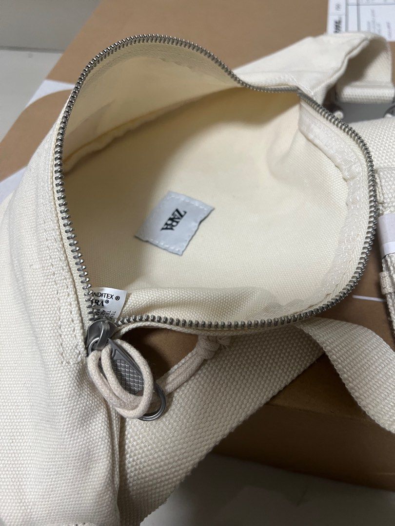 Zara Man Pouch New