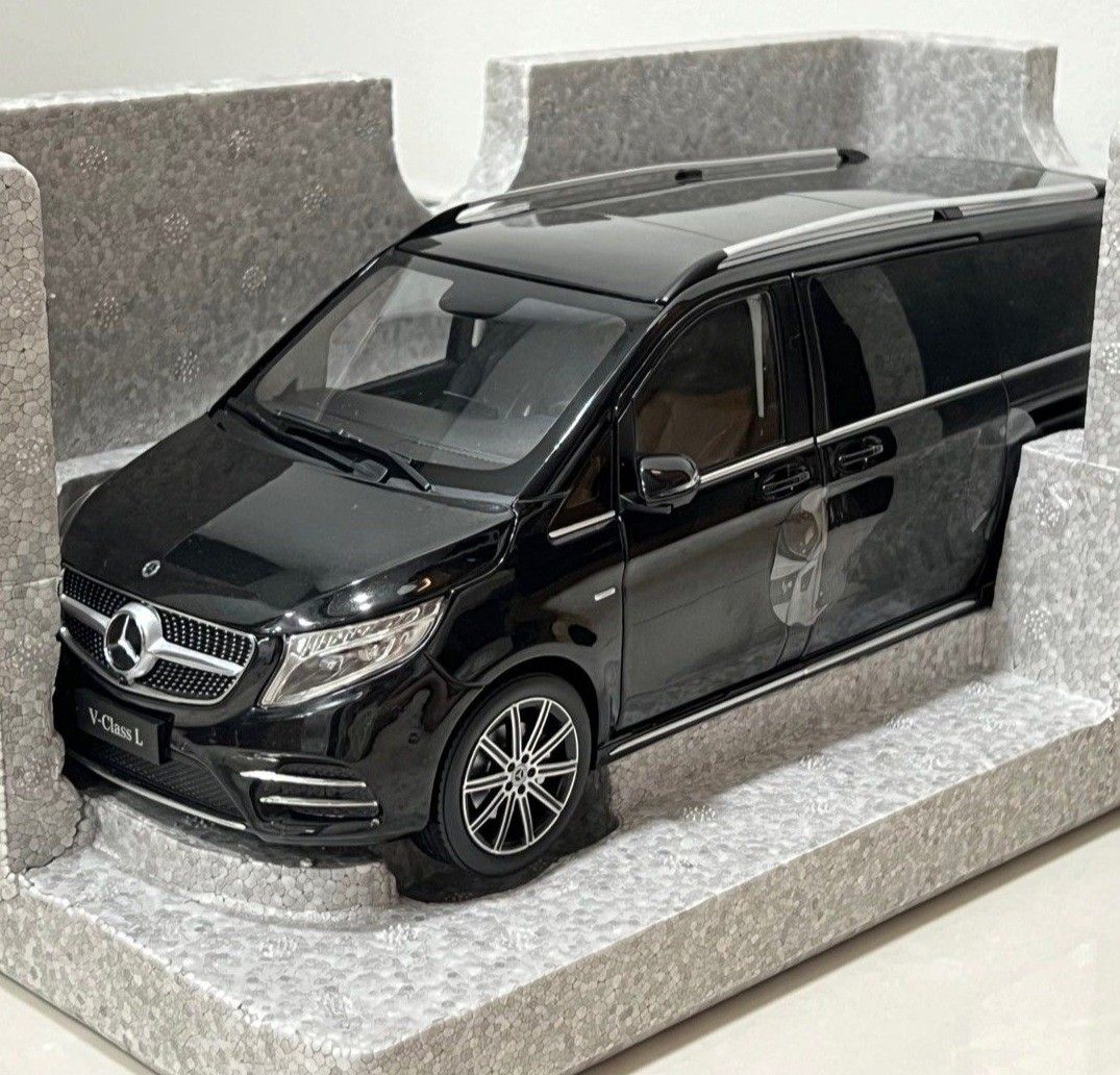 1/18 Mercedes V260L Black by NOREV, Hobbies & Toys, Toys