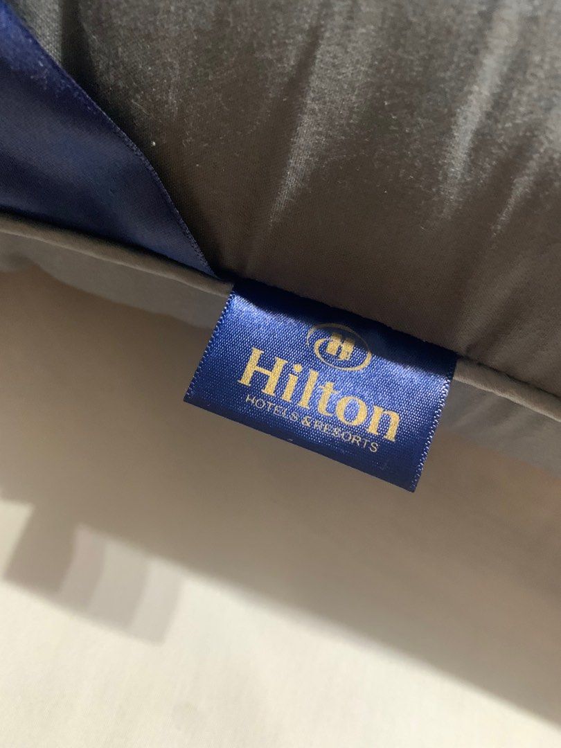 1kg Down Hilton Hotel Pillow, Furniture & Home Living, Bedding & Towels