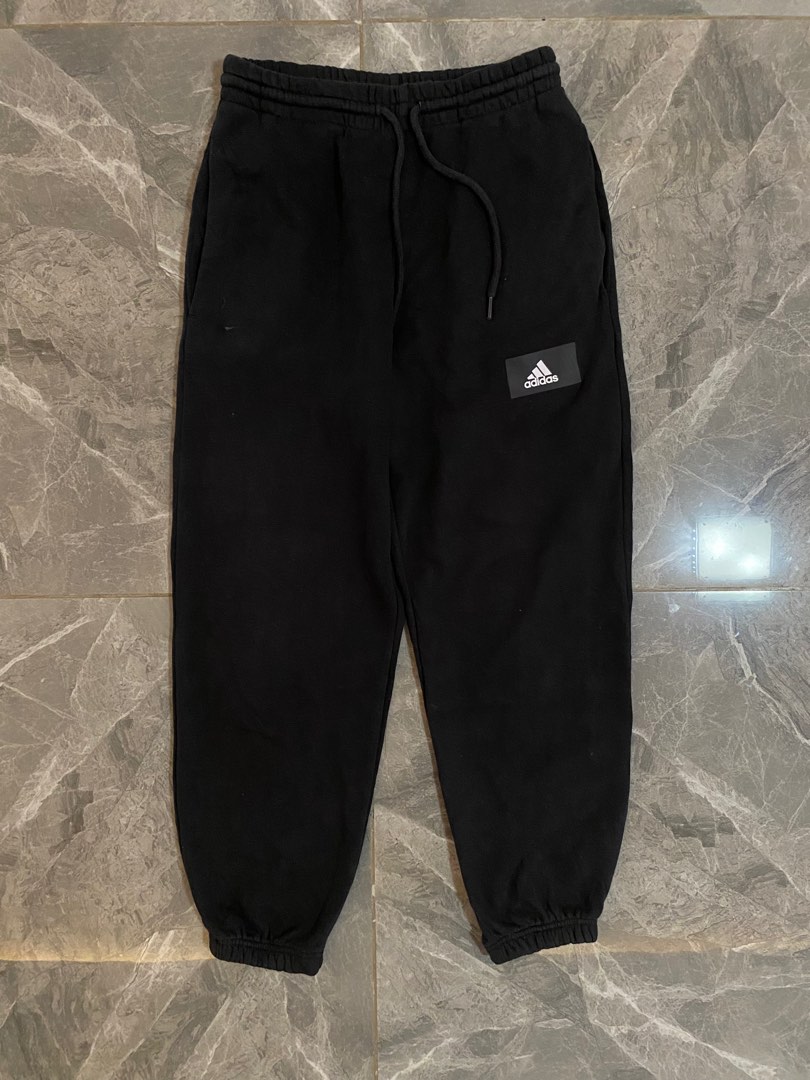 Adidas box sales logo pants