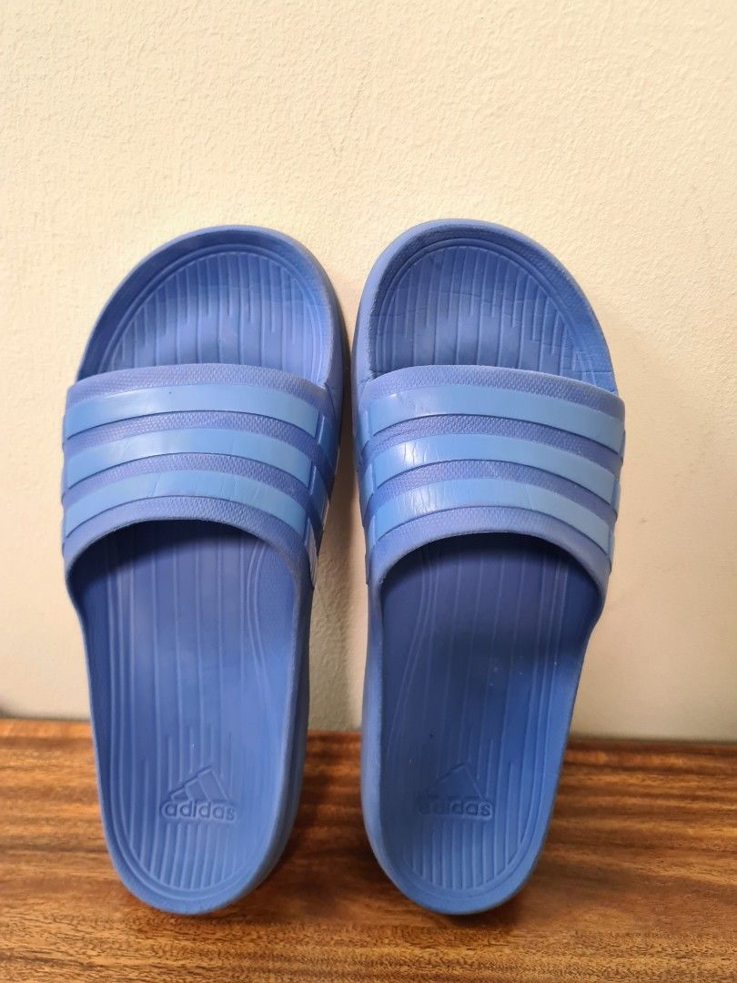 Adidas duramo slide top 10