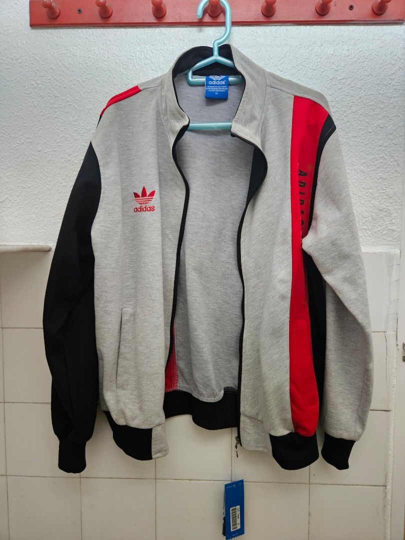 Adidas originals hot sale vintage sweatshirt