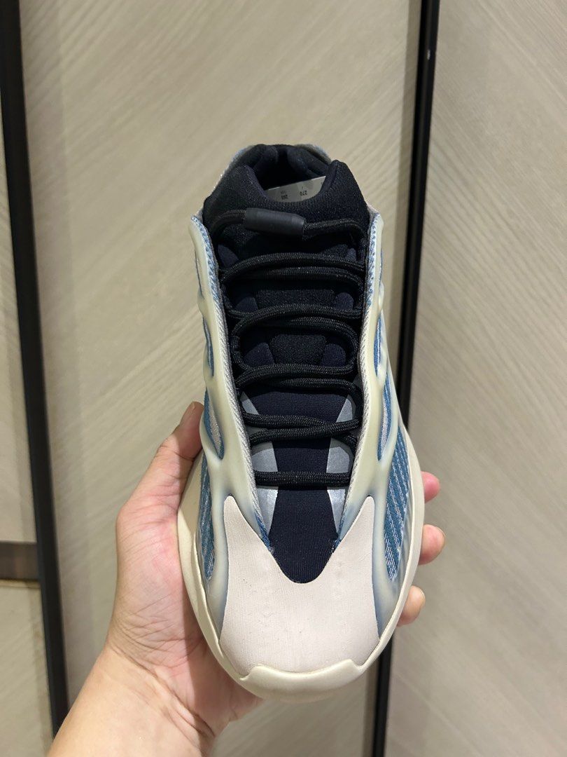Adidas yeezy deals 550 5.0