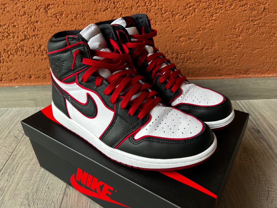 Air Jordan 1 Retro High OG Bloodline Men s Fashion Footwear