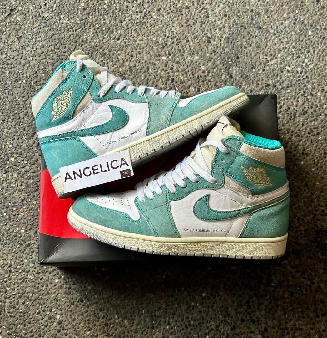Turbo green hotsell jordan 1 outfit
