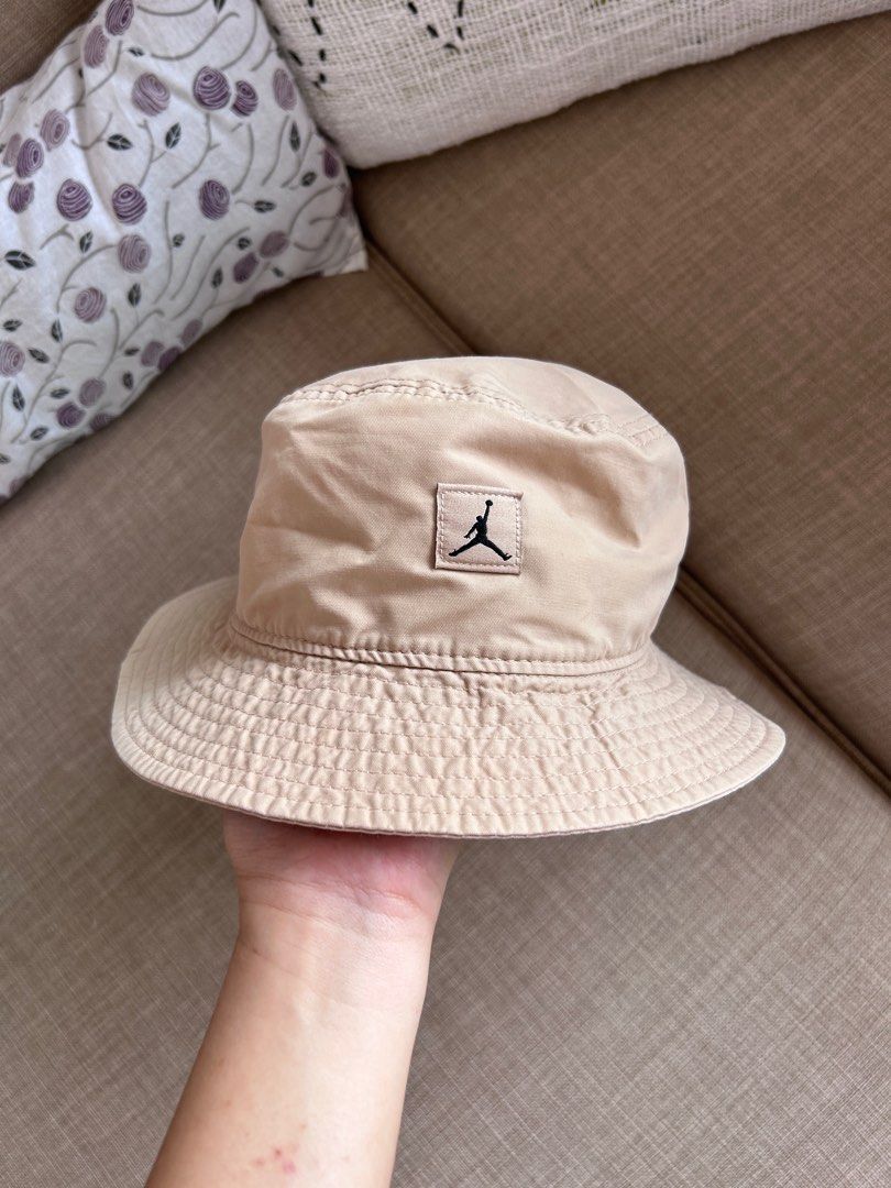 white jordan bucket hat