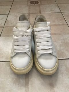 (Category: ) located in . Submitted by usedclothes11 (Listing ID 1248733210, Image 1). Description: .