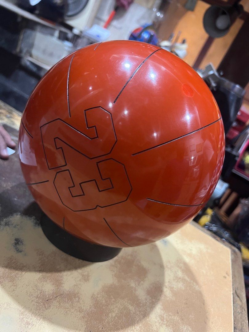 AMF BOWLING BALL MICHEAL JORDAN 23