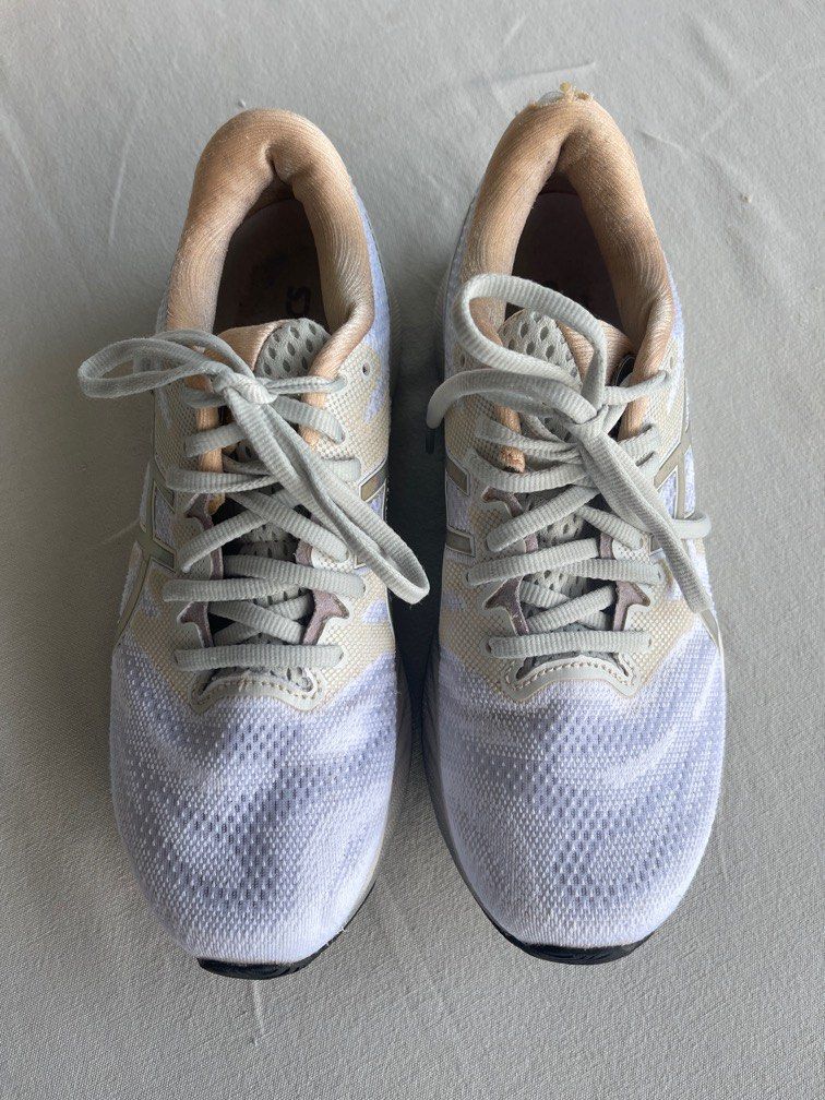 ASICS Gel Nimbus Women size 8.5 US Women s Fashion Footwear
