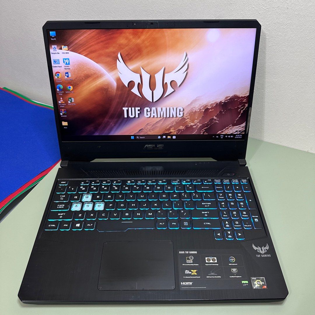 ASUS TUF GTX 1650 Ryzen 7 3750H 8GB RAM 512GB SSD Good
