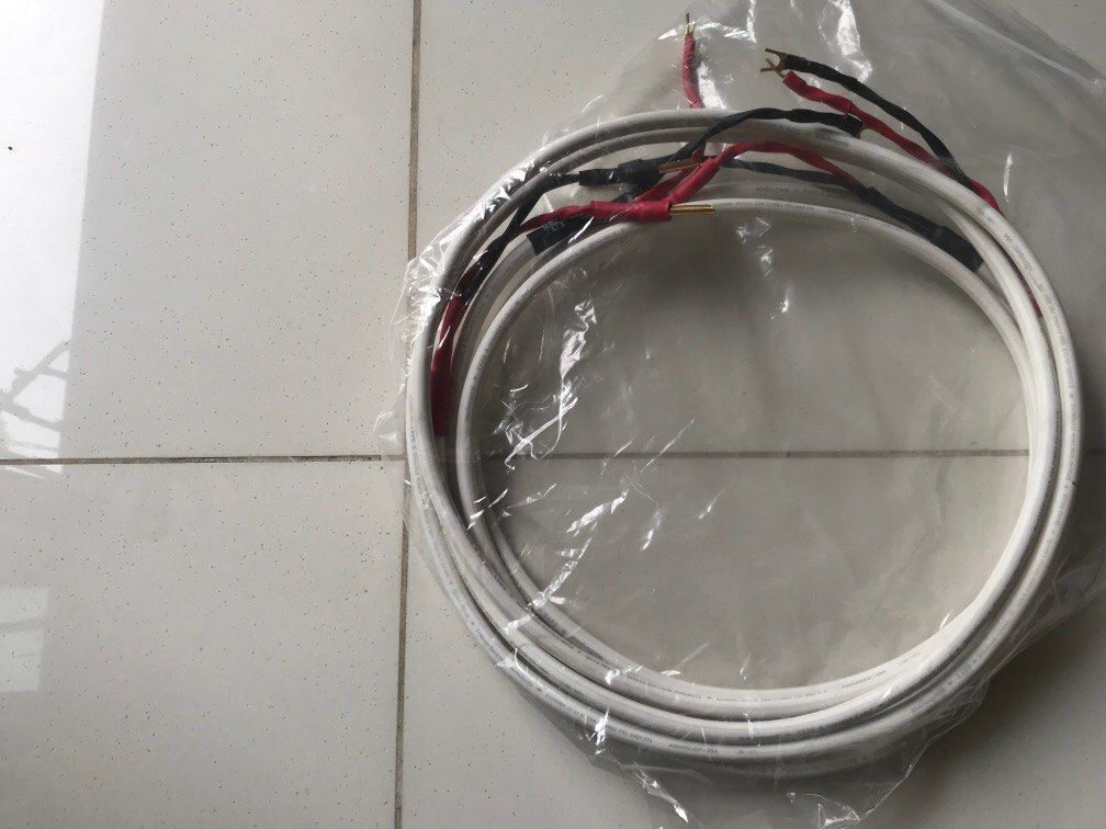 Audiophile speaker cables465180090738288640