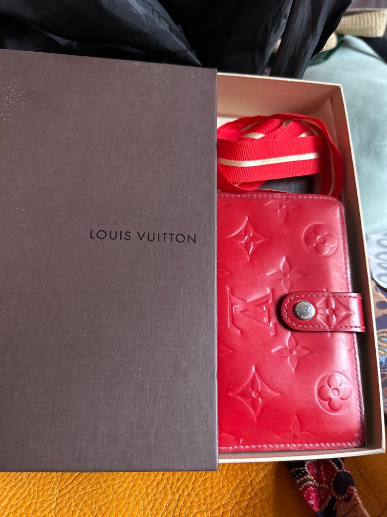 Lv clasp