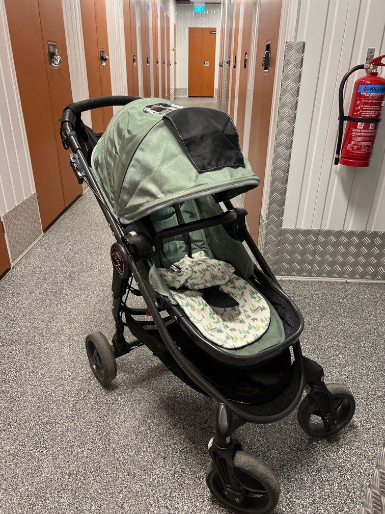 Versa stroller sales