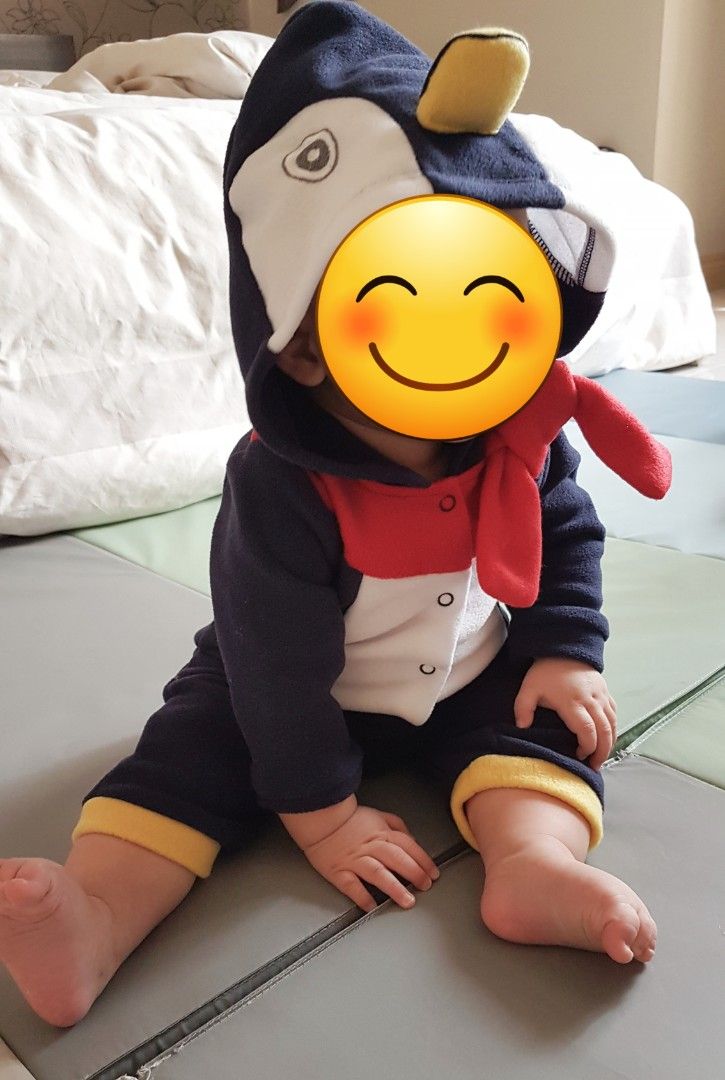 Baby store penguin outfit
