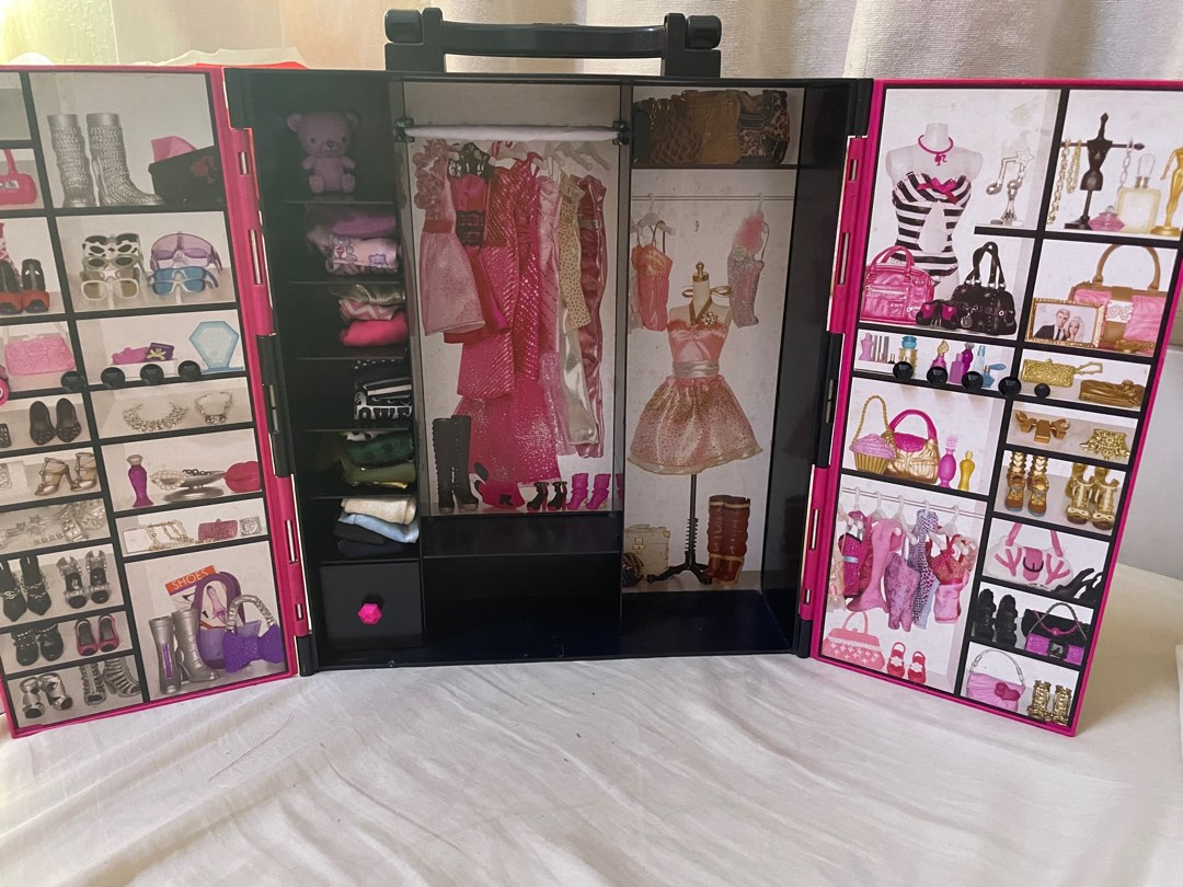 Barbie closet, clothes and accessories and chelsea vanity and lavatory on Carousell