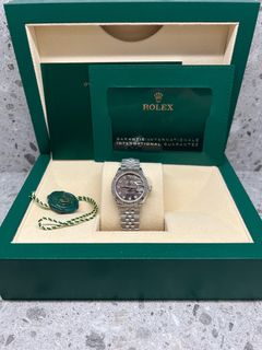 (Category: ) located in . Submitted by rolex777sg (Listing ID 1248741257, Image 1). Description: .