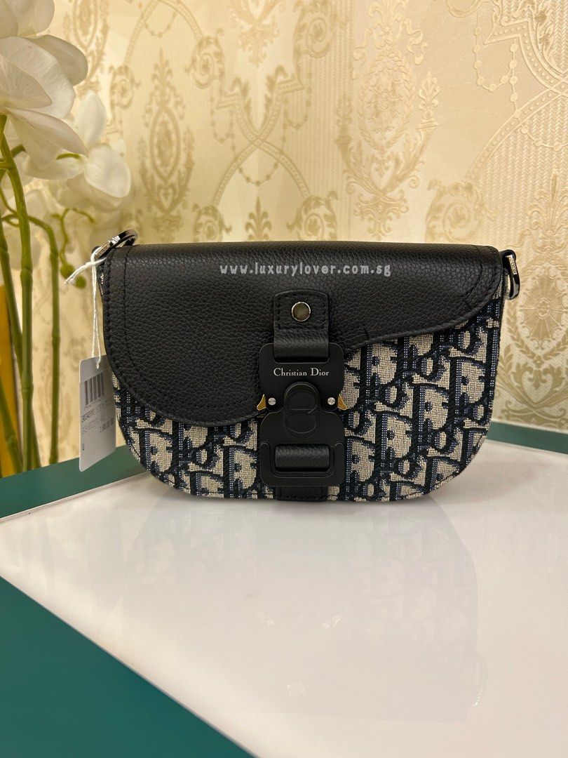 Saddle Pouch with Strap Beige and Black Dior Oblique Jacquard and Black  Grained Calfskin