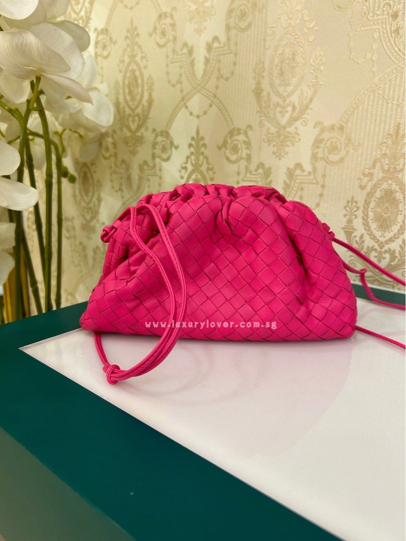Bottega veneta discount pink clutch