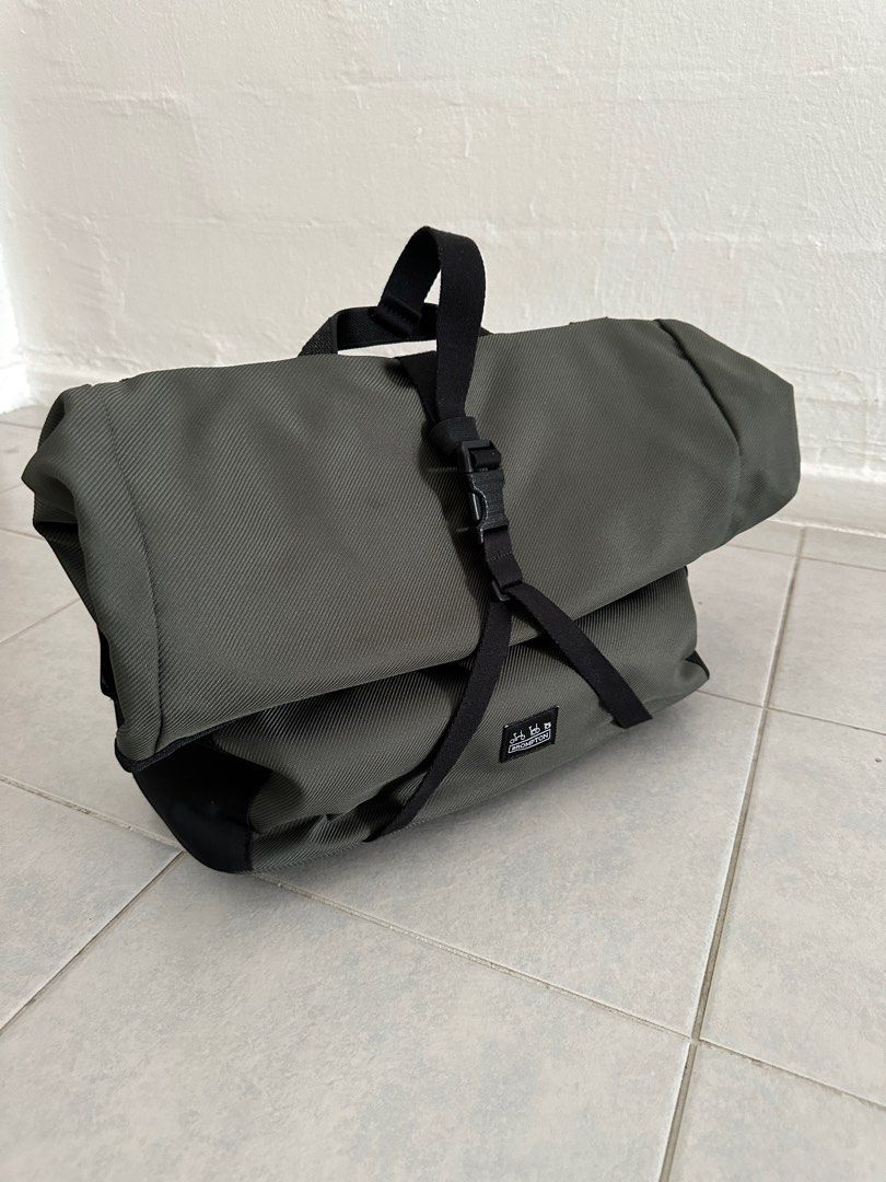 Borough Roll Top Bag Medium