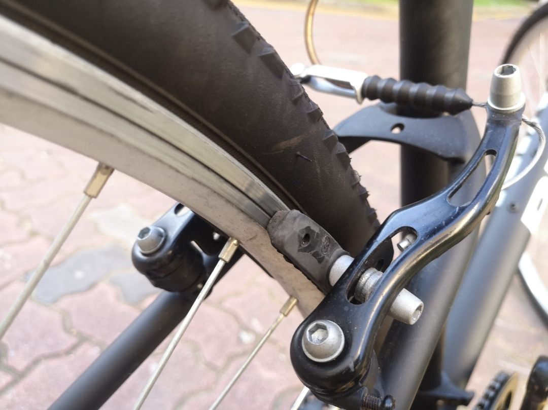 Btwin Decathlon Riverside 100, Sports Equipment, Bicycles & Parts ...