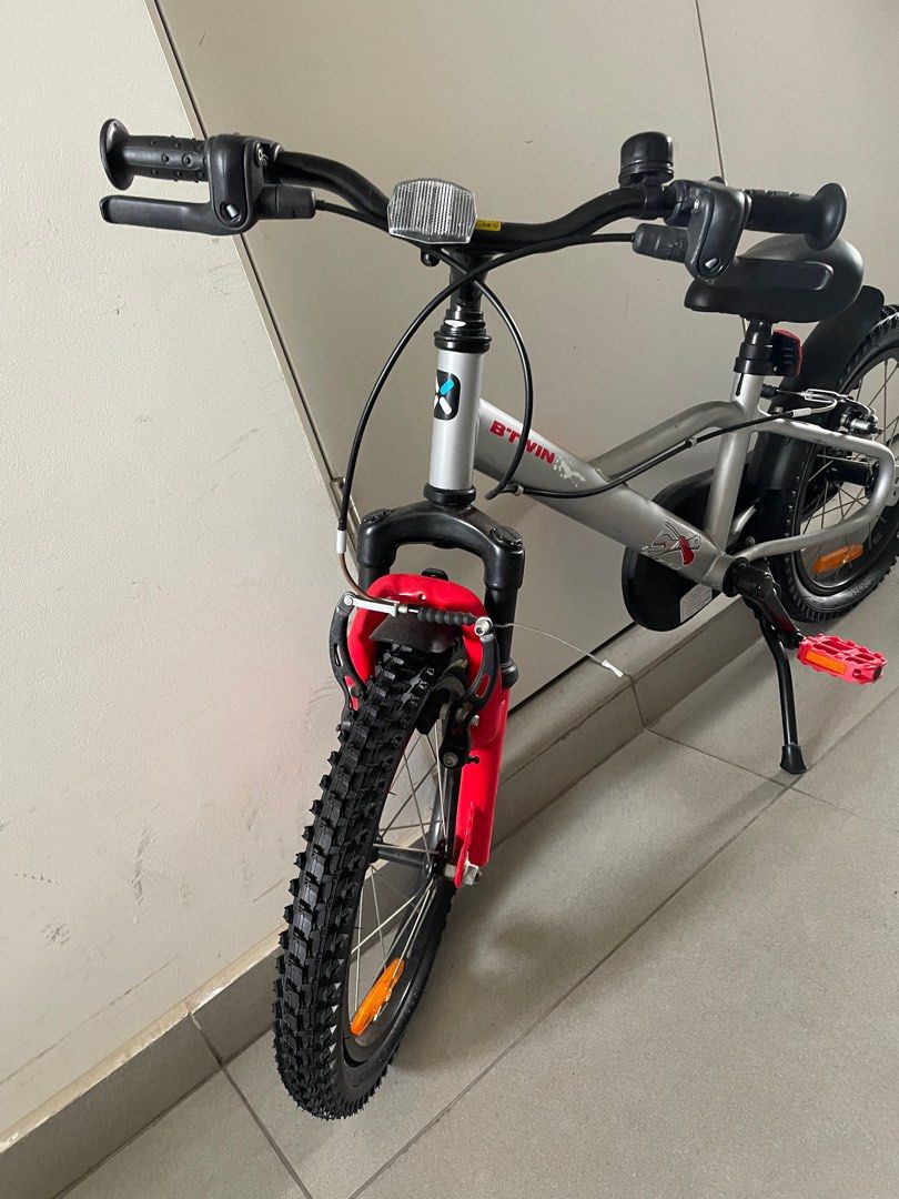 Btwin online monster truck