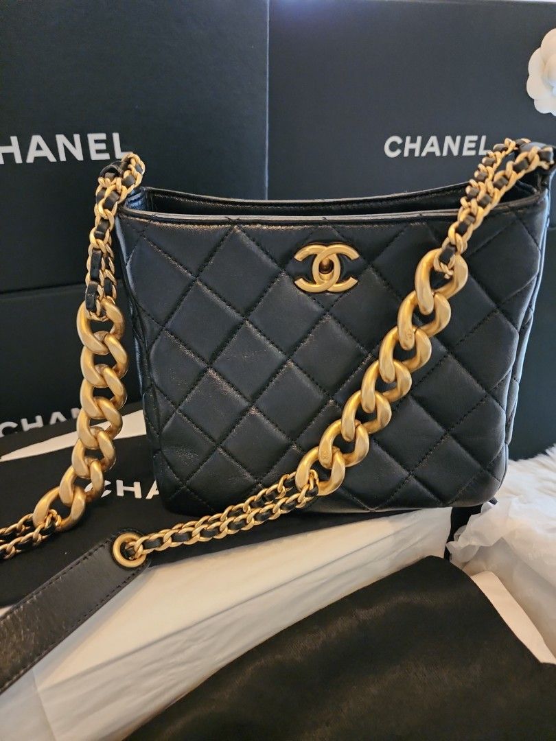 Chanel black & red quilted leather button up hobo, Luxury, Bags & Wallets  on Carousell