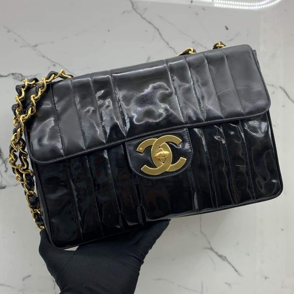 Chanel vintage vertical jumbo Clearance