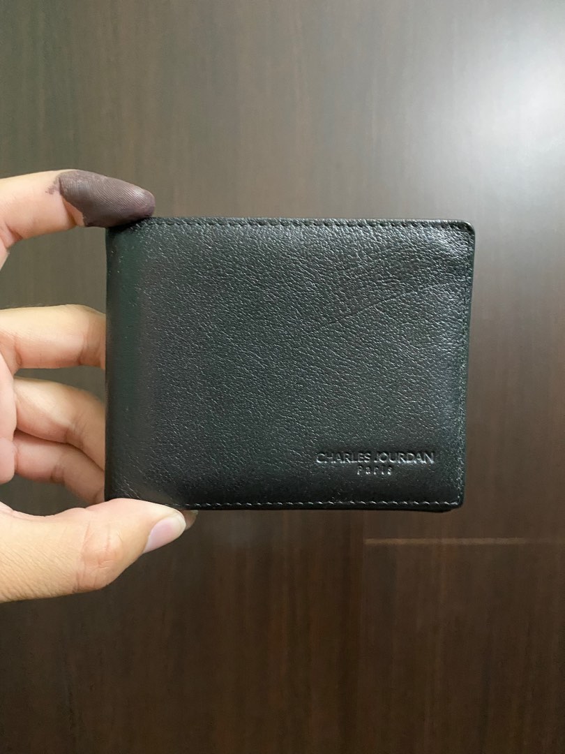 Charles jourdan outlet wallet