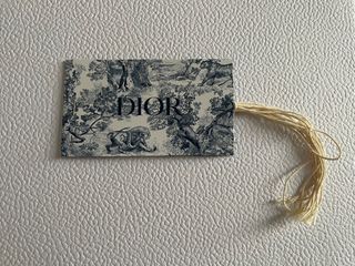 (Category: ) located in . Submitted by preloved.new.lux (Listing ID 1248731604, Image 1). Description: .