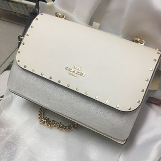 由 shayshay0321 (刊登 ID 1248774912，圖片 1) 提交，位於 的 (類別：)，說明：。