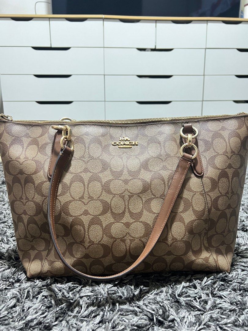Ava tote deals in signature canvas