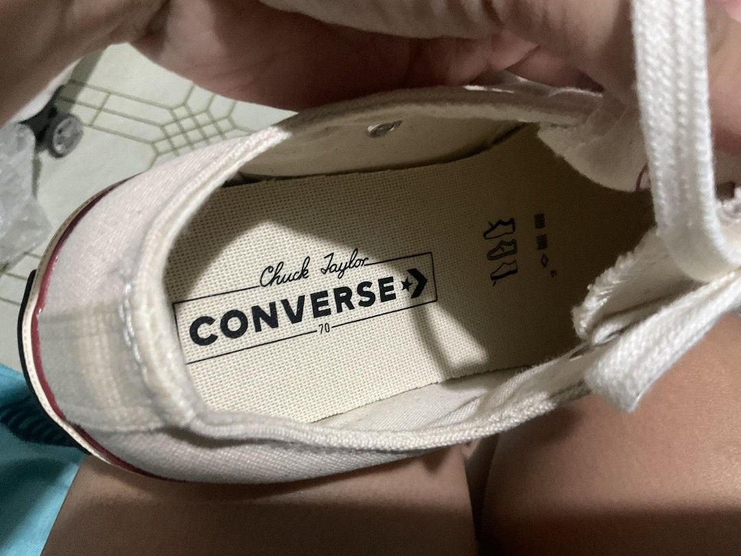 CONVERSE CHUCK 70 PARCHMENT LOW womens 6 (Category: Sneakers) located in Pagadian. Submitted by mastercrocs (Listing ID 1248847645, Image 3). Description: never been used. RFS: WRONG SIZE.