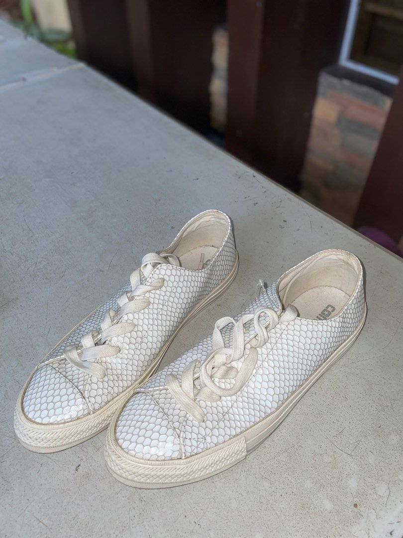 White snakeskin converse sales