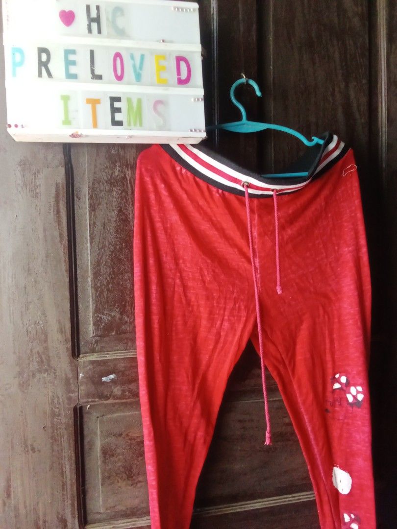 Disney jogging pants (Category: Jeans) located in Alaminos. Submitted by HCprloved (Listing ID 1248745229, Image 1). Description: .