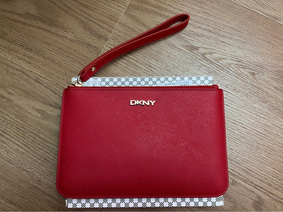 Dkny wristlet purse deals