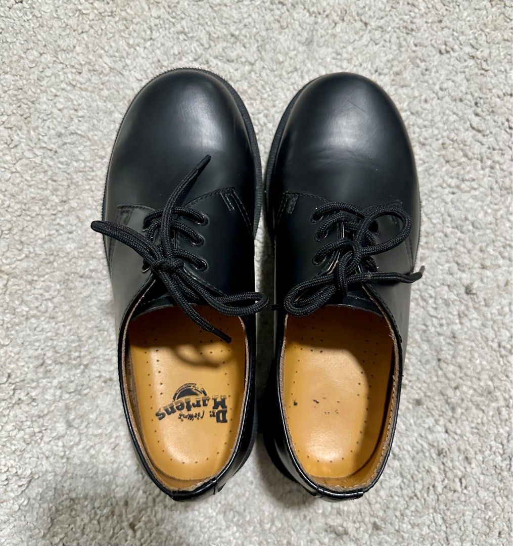 Dr clearance martens 32