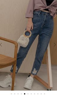 (Category: ) located in . Submitted by shopaholic_queen (Listing ID 1248668338, Image 1). Description: .