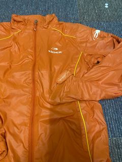 (Category: ) located in . Submitted by bundle_outdoor (Listing ID 1248682104, Image 1). Description: .