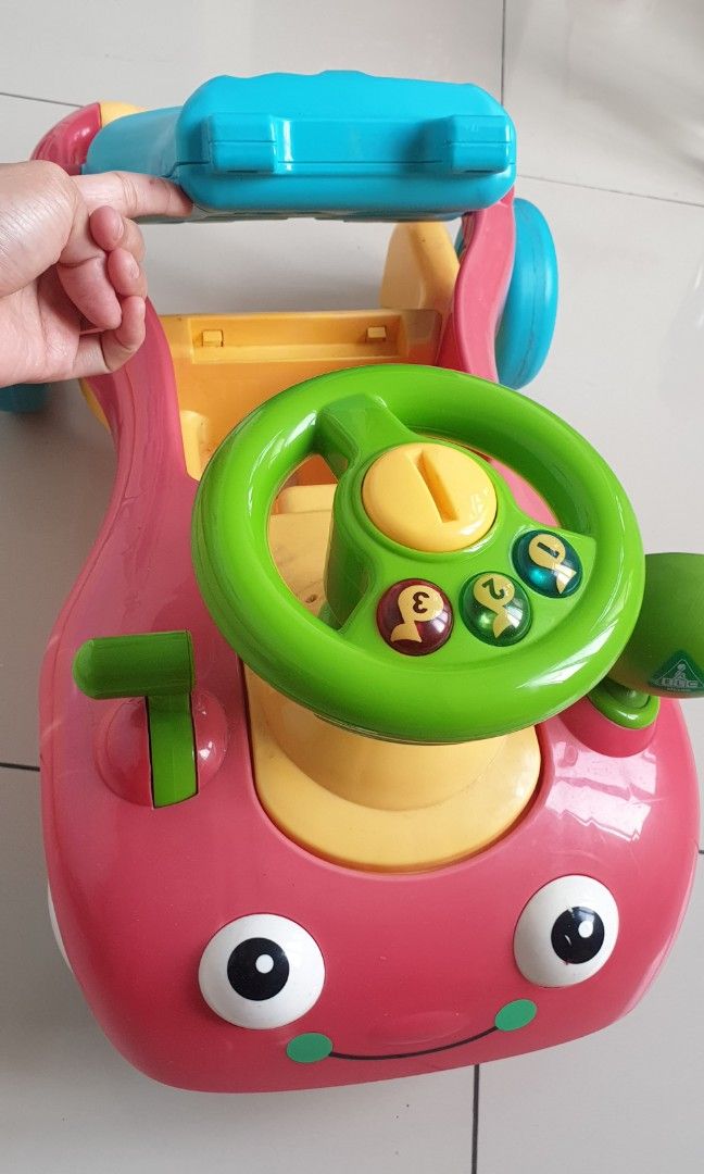 Elc wobble toddle ride