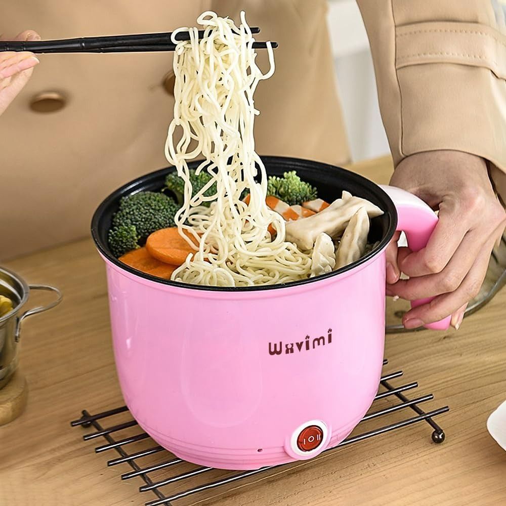 Instant ramen hot pot 2025