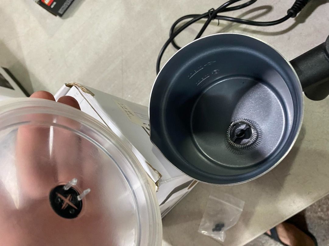 Expressi Large White Milk Frother on Carousell