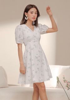 Fayth Callalily Puff Sleeve Dress in white