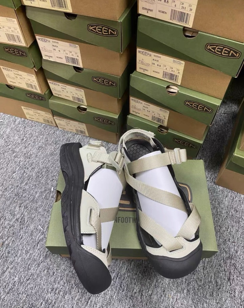 Keen flash sale discount
