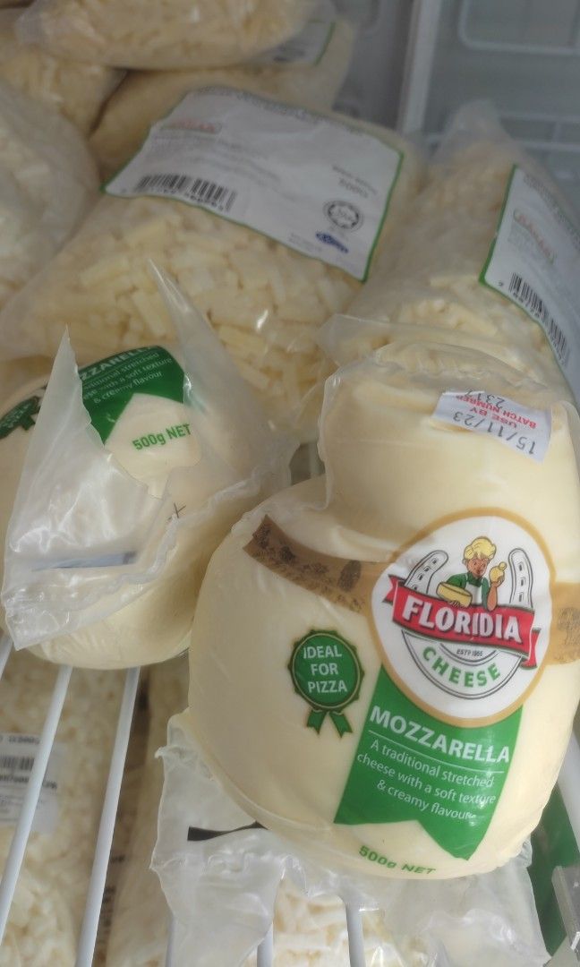 FLORIDIA MOZZARELLA CHEESE BLOCK, Food & Drinks, Chilled & Frozen Food