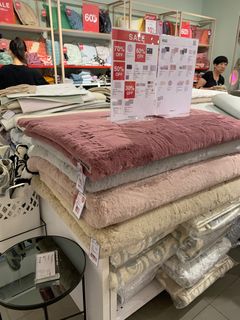 （分類：）位於 。 由 sashum717 提交（商品編號 1248798235，圖片 1）。簡介： 。