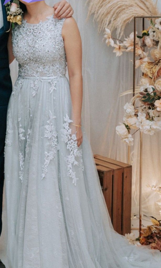 White grey hotsell wedding dress