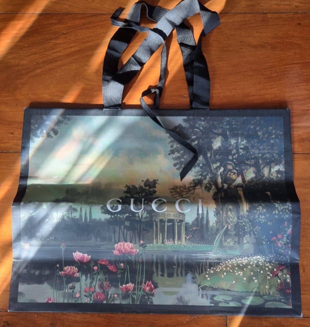 Gucci paper bag best sale 2020