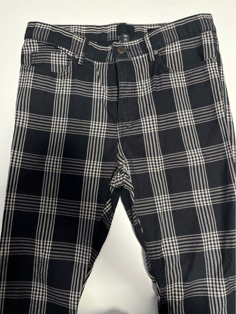 H M Checkered Chino Men s Fashion Bottoms Chinos on Carousell